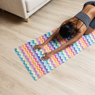 Yoga mat with pastel zigzags pattern - cushioned, tactile, and made for smooth, comfortable movement
